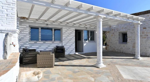 Aelya, Prenota Villa Paroikia Paro