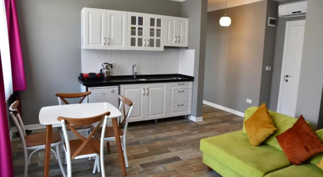 Zeytin Arası Apart Otel