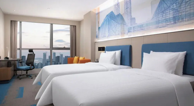Hampton by Hilton Shenzhen Bao ' an Xin ' an, Buchen Sie Hotel Neue Hotels in Shenzhen Area