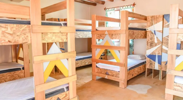 Bett im Wohnheim Tribu Hostel
