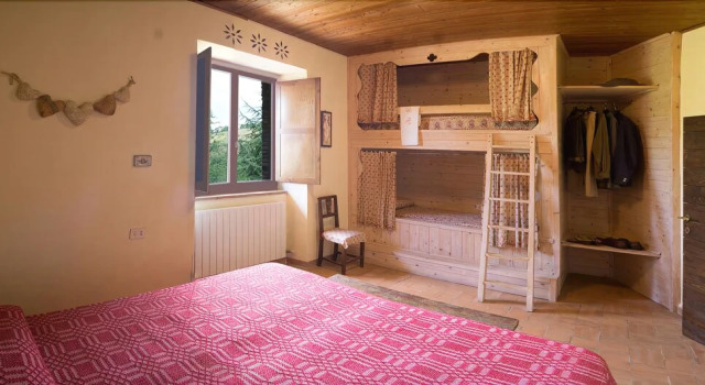 Col di Fiore, Rezervovat Hotel Apecchio 