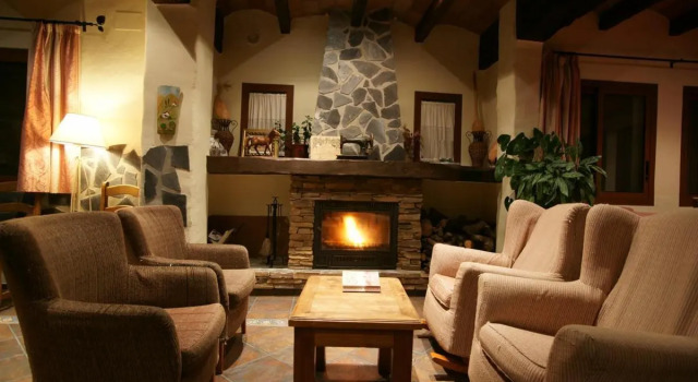 Hotel Rural Almazara