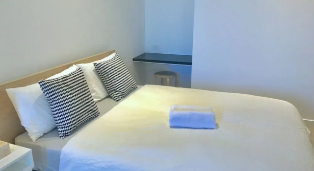 Fawkner Apartment 1B1B - 8, Book Apartment Melbourne 