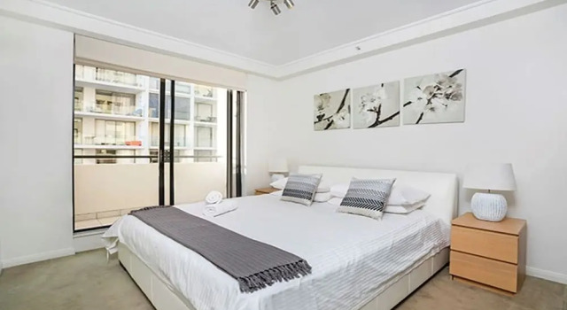 The Apartment Service AX301