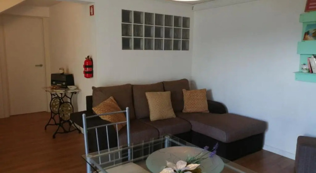 Апартаменты Alojamento - Apartamento ou quarto - Estacionamento à porta