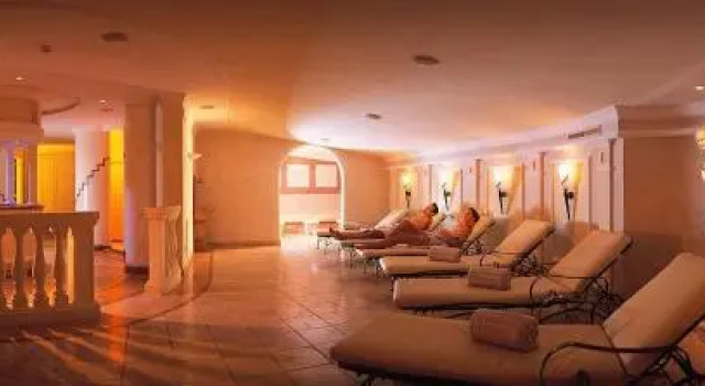 Hotel Garni Dolomieu, Забронировать Отель Бизнес-отели Сельва-ди-Валь-Гардена, рядом с Кресельный подъёмник Фунджейя (нижняя станция), 4* 5*