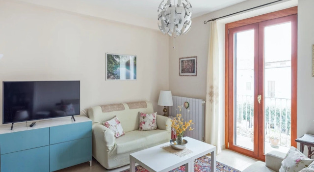Apartment With 2 Bedrooms in Bovino, With Wonderful City View and Balcony - 80 km From the Beach, Buchen Sie Ferienwohnung Bovino Apulien