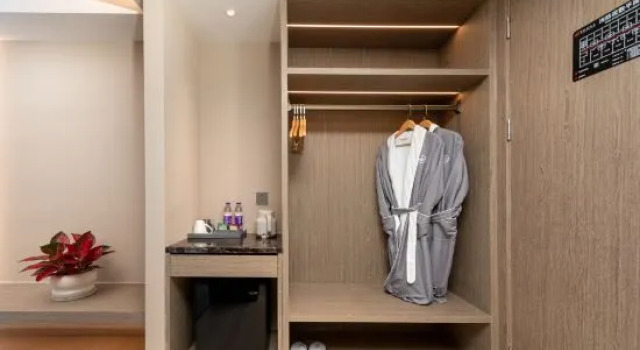 Люкс с красивым видом из окна Zhuhai Jinfeng wutong Garden Hotel(Tangjia Ancient Town Sun Yat sen University Zhuhai Campus Store)