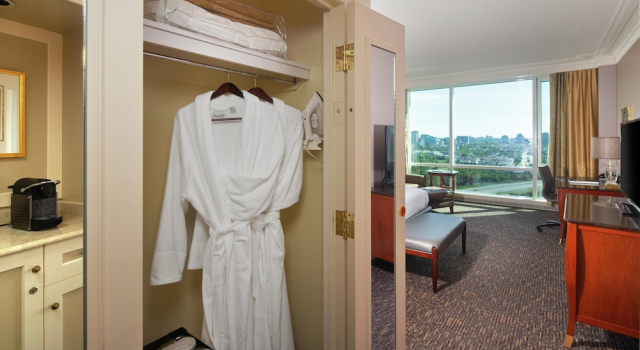 Клубный номер Executive с видом на озеро Hilton Lac-Leamy