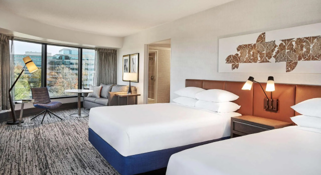 Четырёхместный номер Standard Hilton Fairfax, Va