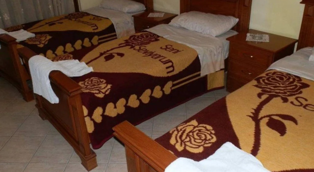 Hotel Geraldo, Забронировать Отель Отели Гирокастры с завтраком, Завтраки