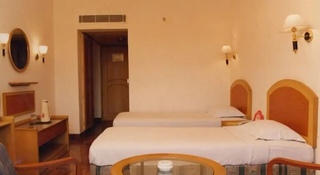 Kamat Lingapur Hotel, Rezerwuj Hotel Begumpet 