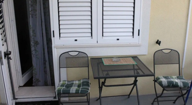 Apartment Bile, Prenota Appartamento Kaštela Regione di Spalato-Dalmazia