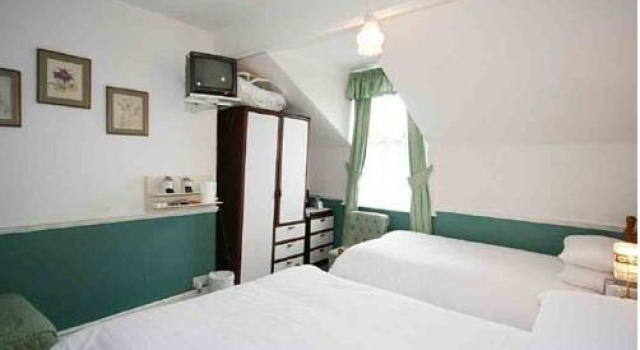 Romley Guest House, Забронировать Гостевой дом Йорк Северный Йоркшир, рядом с Церковь Св. Олафа