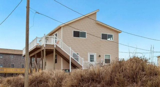 7148 Just Beachy 1 Min Walk to Beach