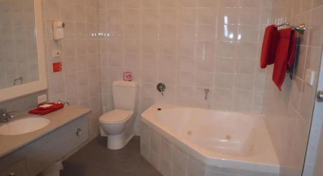 Семейный номер Standard Moruya Monarch Hotel