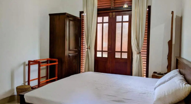 Serendip Villa Holiday Home