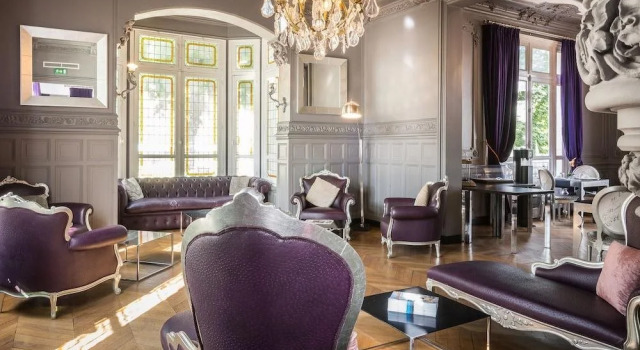 81 Lhotel, Забронировать Отель Отели Довиль с завтраком, рядом с Пристань Довиля, Завтраки
