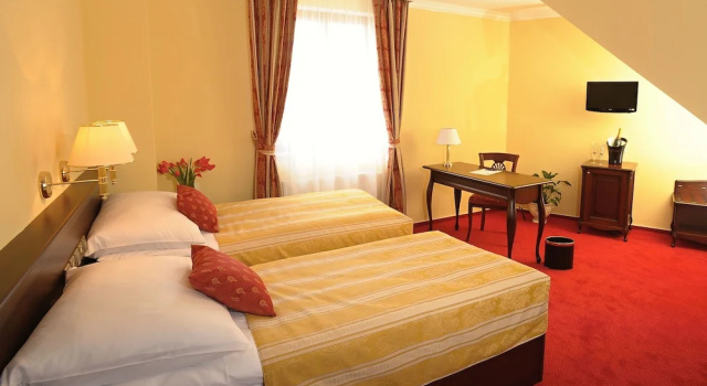 Четырёхместный номер Standard с 2 комнатами Hotel U Krále