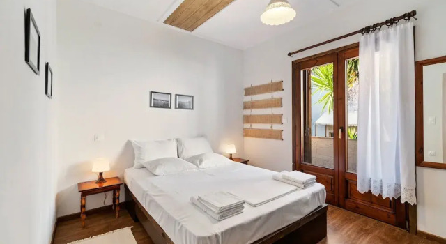 Апартаменты Snug Apartment in Agios Nikolaos With Garden