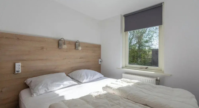 Bungalow With Sauna and Pool in Quiet Location, Забронировать Дом для отпуска Схаген Kop van Noord-Holland