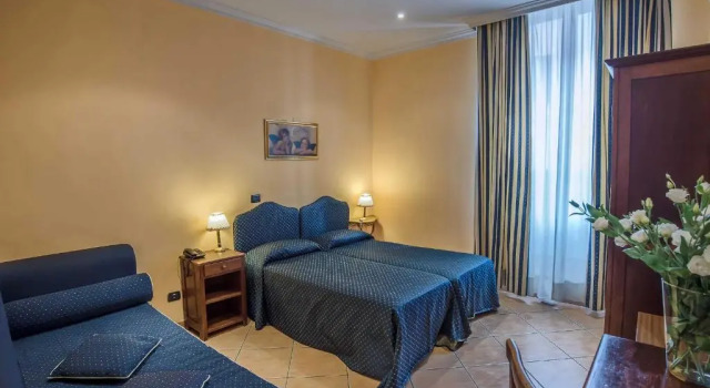 Трёхместный номер Hotel Caracciolo