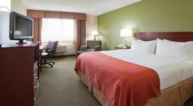 Номер Standard DoubleTree by Hilton Austin, MN