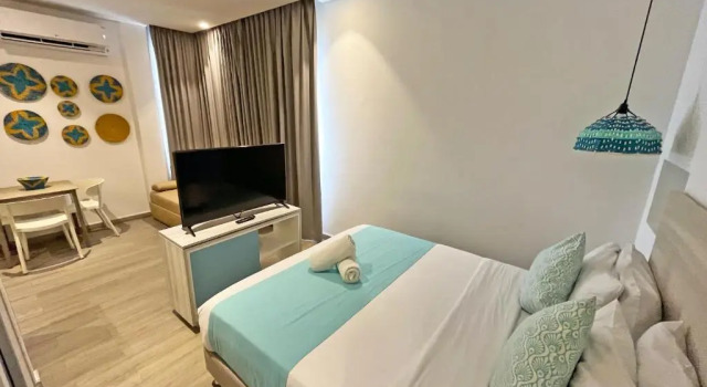 Студия Azure Lofts & Pool