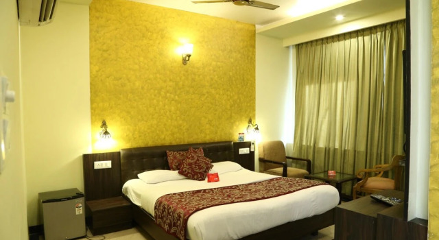 OYO Rooms Sector 17 Chandigarh
