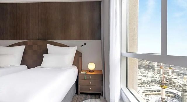 Четырёхместный люкс Executive Classic Zamzam Pullman Makkah