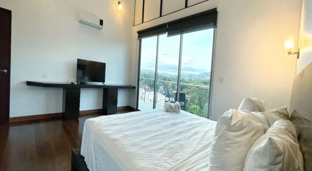 Кровать в общем номере Пентхаус с 6 комнатами Luxury Sky Penthouses 3-6BR Condo-Hotel at Oceano Jaco