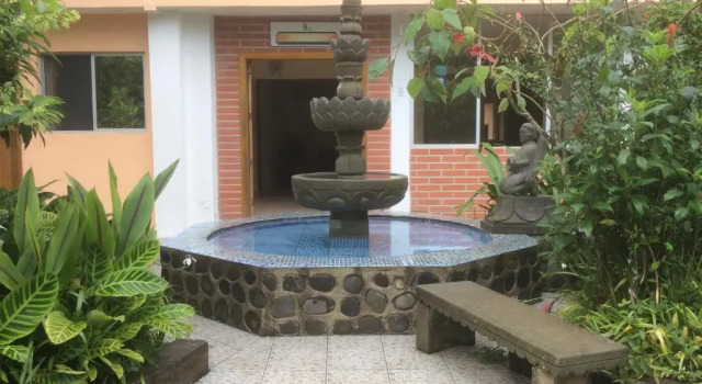 Standard Family room Mindo Real