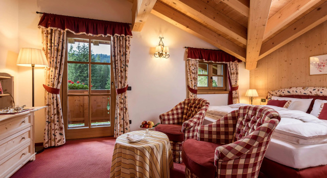 Hotel Chalet Del Sogno, Забронировать Шале Отели Кампо-Карло-Манью 5 звезд, 5*