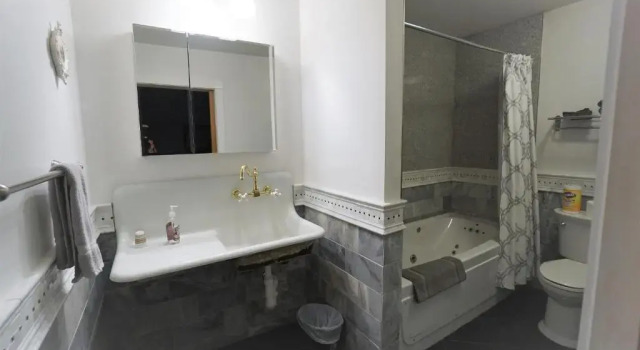 Номер Standard Paducah 1895 Washington Hotel