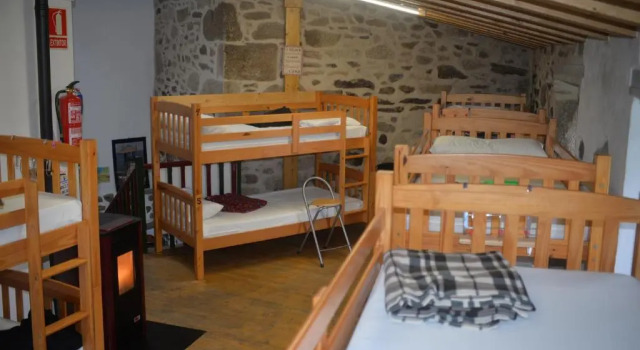 Кровать в общем номере Albergue a Casina di Marcello
