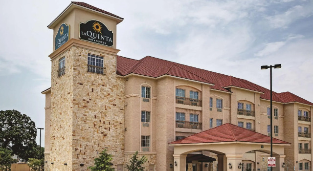 Двухместный номер Accessible с видом на аэропорт La Quinta by Wyndham DFW Airport West - Euless