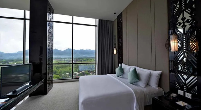 Golden Tulip Mataram-Lombok, Rezerwuj Hotel Hotele w Selaparang ze śniadaniem, Śniadanie