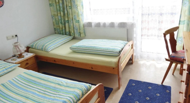 Stunning Apartment in Holzgau With 7 Bedrooms and Wifi, Забронировать Апартаменты/квартира Апартаменты Тироля, Апартаменты/квартира