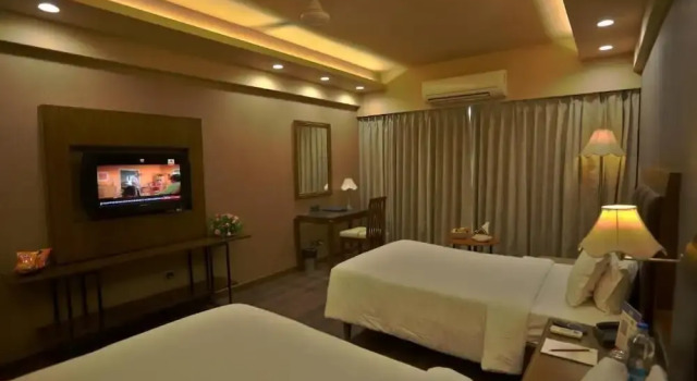 Lords Plaza Kandla, Buchen Sie Hotel Gandhidham Gujarat