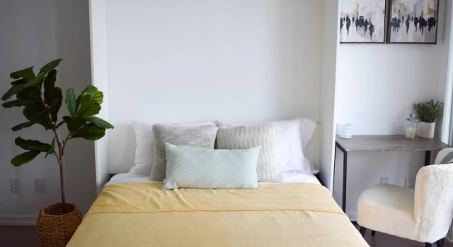 Modern Downtown Studio With City Views Balcony, Varaa Hotelli Toronto 