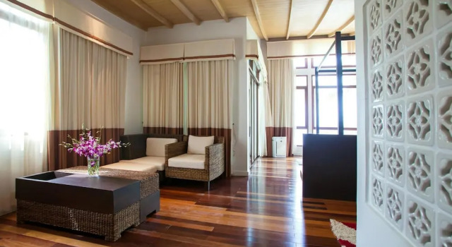 Вилла с 5 комнатами Amatapura Beach Villa 6