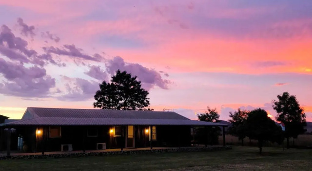 Коттедж с 2 комнатами Owl Head Lodge