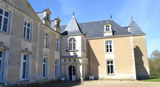 Château de Panloy, Book Hotel Port-d'Envaux Charente-Maritime