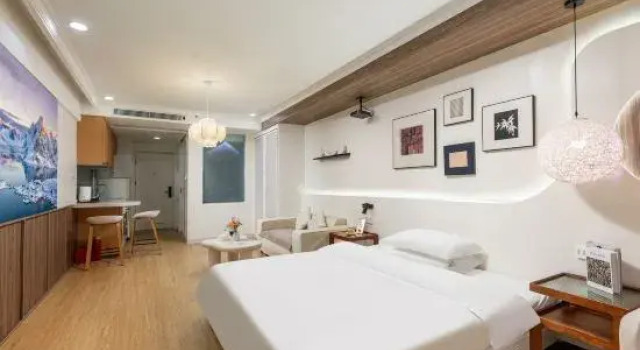 Номер Deluxe Zhujiang Xin'an Apartment