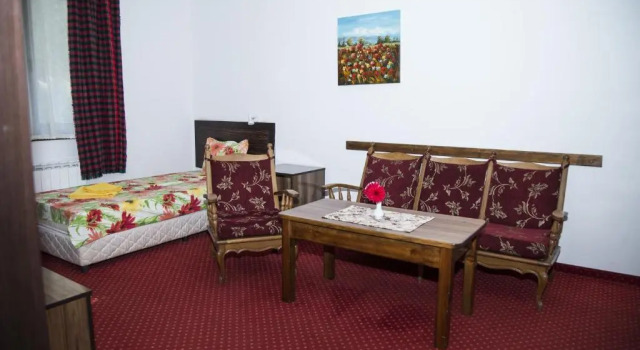 Семейный номер Standard с балконом Family Hotel Emaly 2