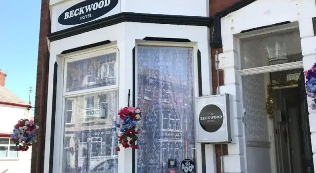 The Beckwood Hotel, Забронировать Отель Блэкпул Ланкашир, рядом с Стадион футбольного клуба «Блэкпул»