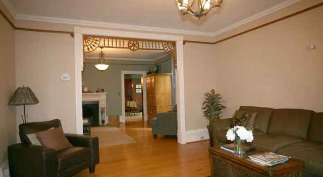 The King Orchard Inn, Varaa Hotelli  