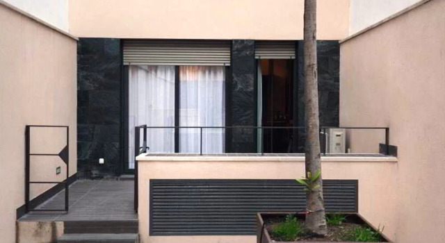 Enjoybcn Patio de Gala Apartments