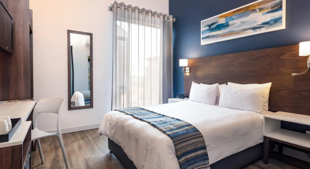Kathu Hotel