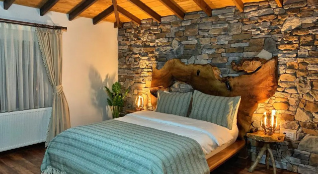 SASA SAPANCA Hotel & Restaurant, Varaa Hotelli Hotellit Marmara-alue pysäköinnillä, Pysäköinti